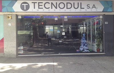 VENTAS POR MAYOR Y ADMINISTRACIN